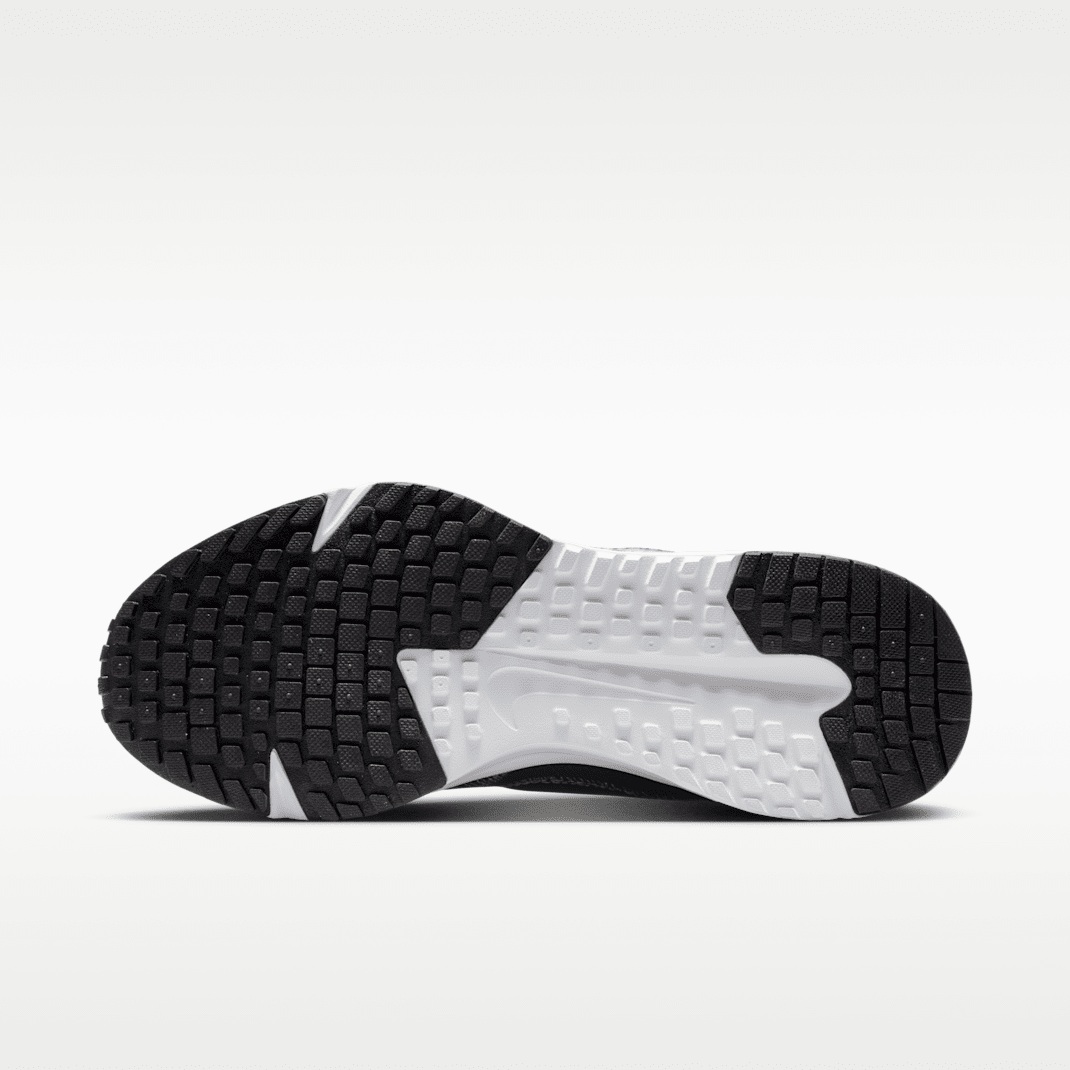 Black/Wolf Grey/White