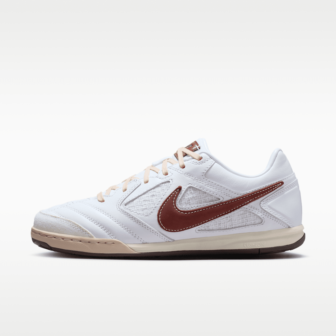 White/Soft Pearl/Dark Smoke Grey/Dark Pony