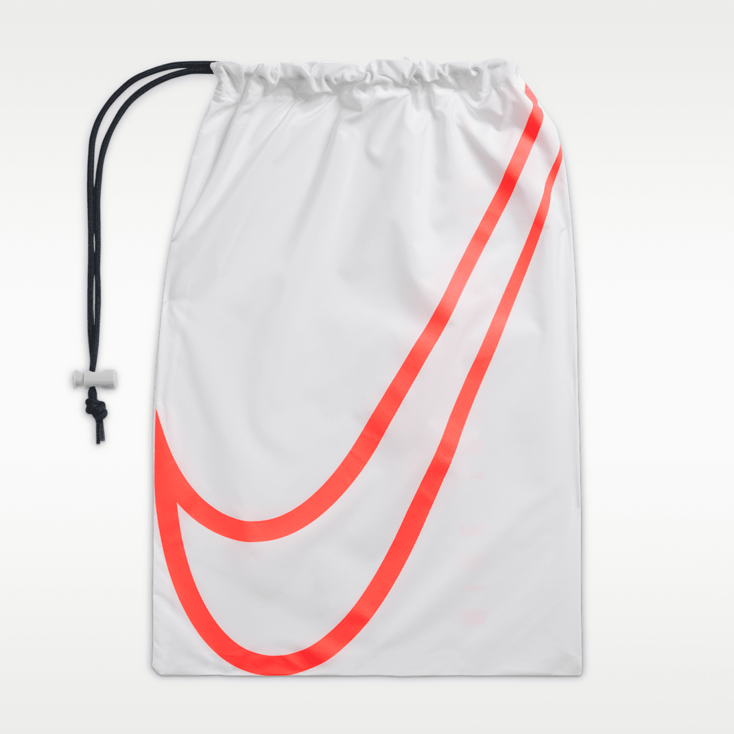 White/Bright Crimson/Hyper Violet/Obsidian