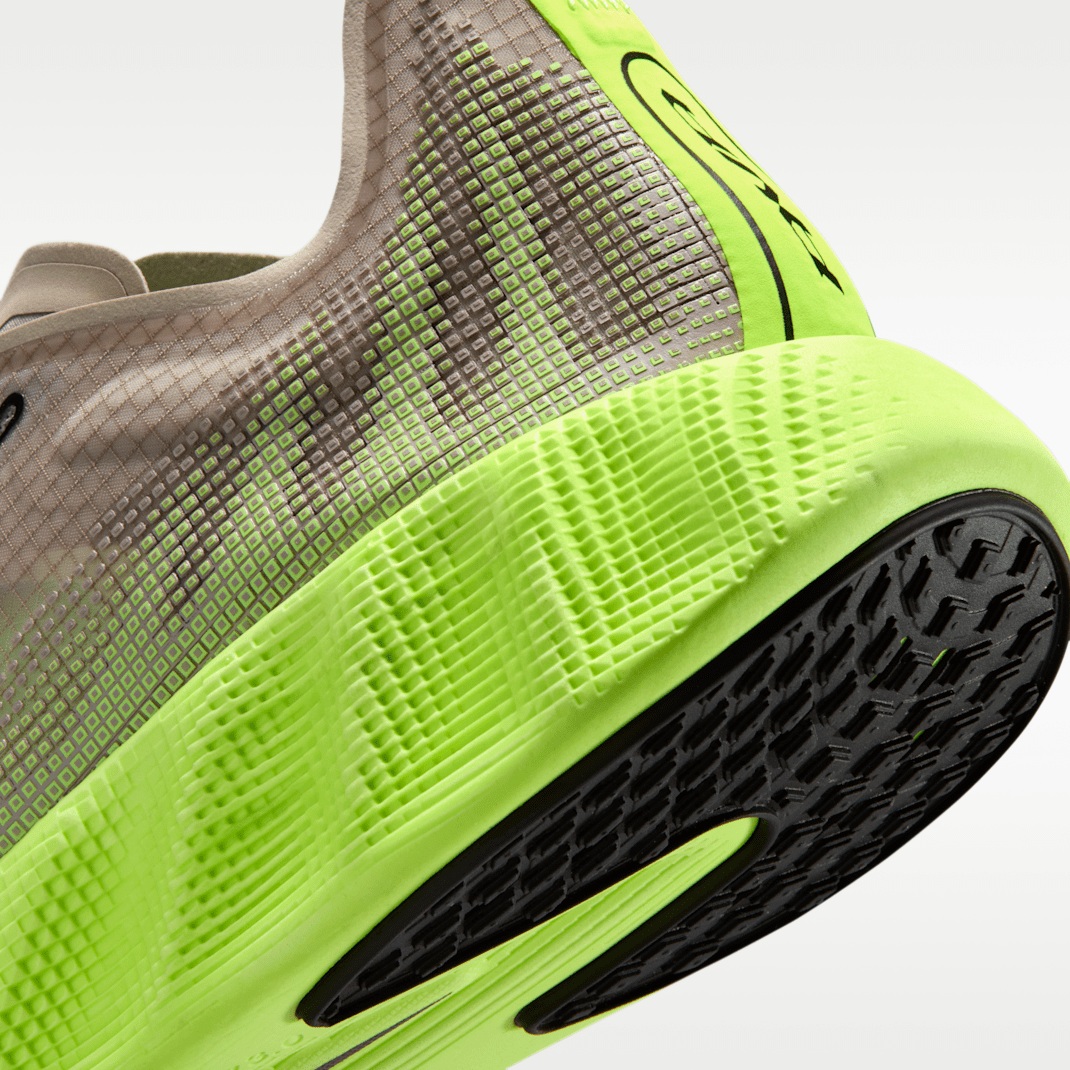 Volt Ice/Moon Particle/Cream II/Black