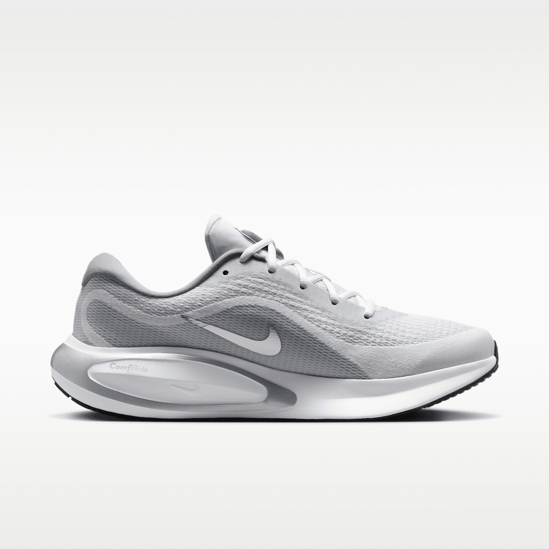 White/Black/Ashen Slate/Metallic Silver