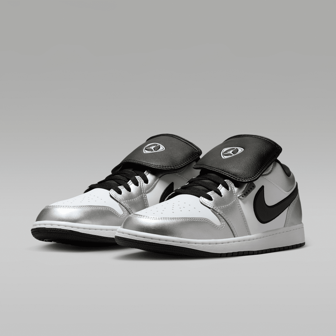 White/White/Metallic Silver/Black 2