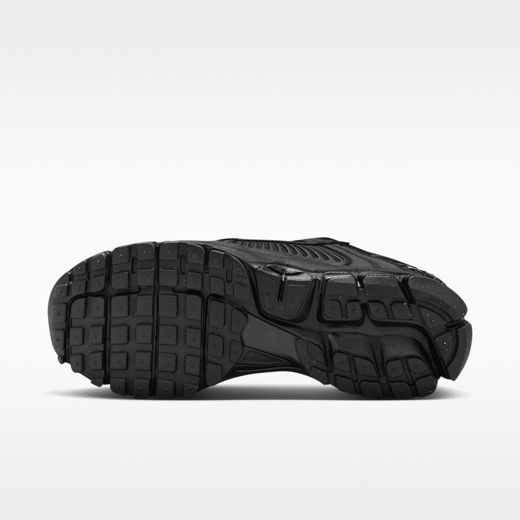 Black/Black