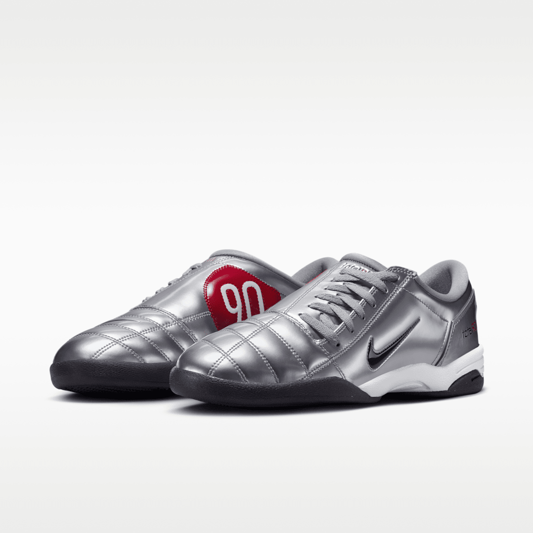Metallic Silver/University Red/Black