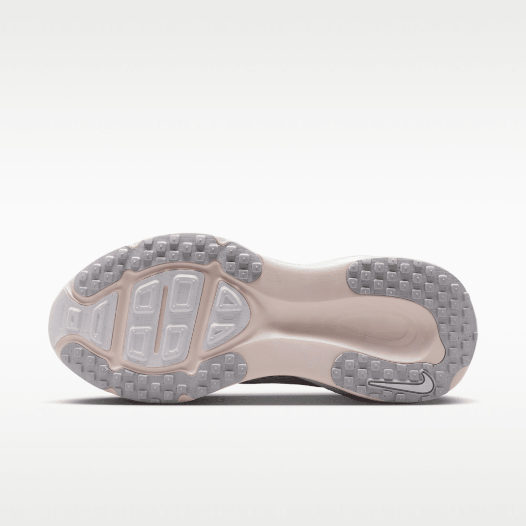 Phantom/Grey Fog/Metallic Silver/Summit White