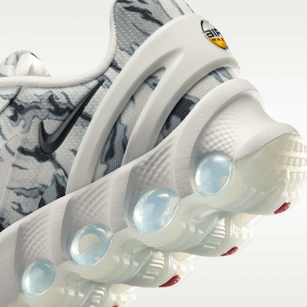 Summit White/Cool Grey/Light Smoke Grey/Dark Smoke Grey