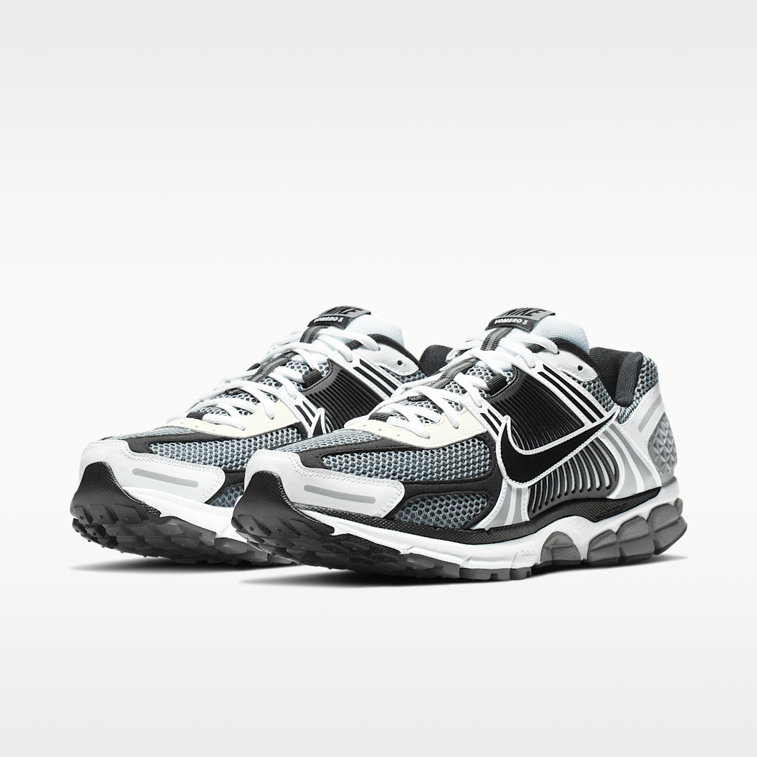 Dark Grey/White/Sail/Black