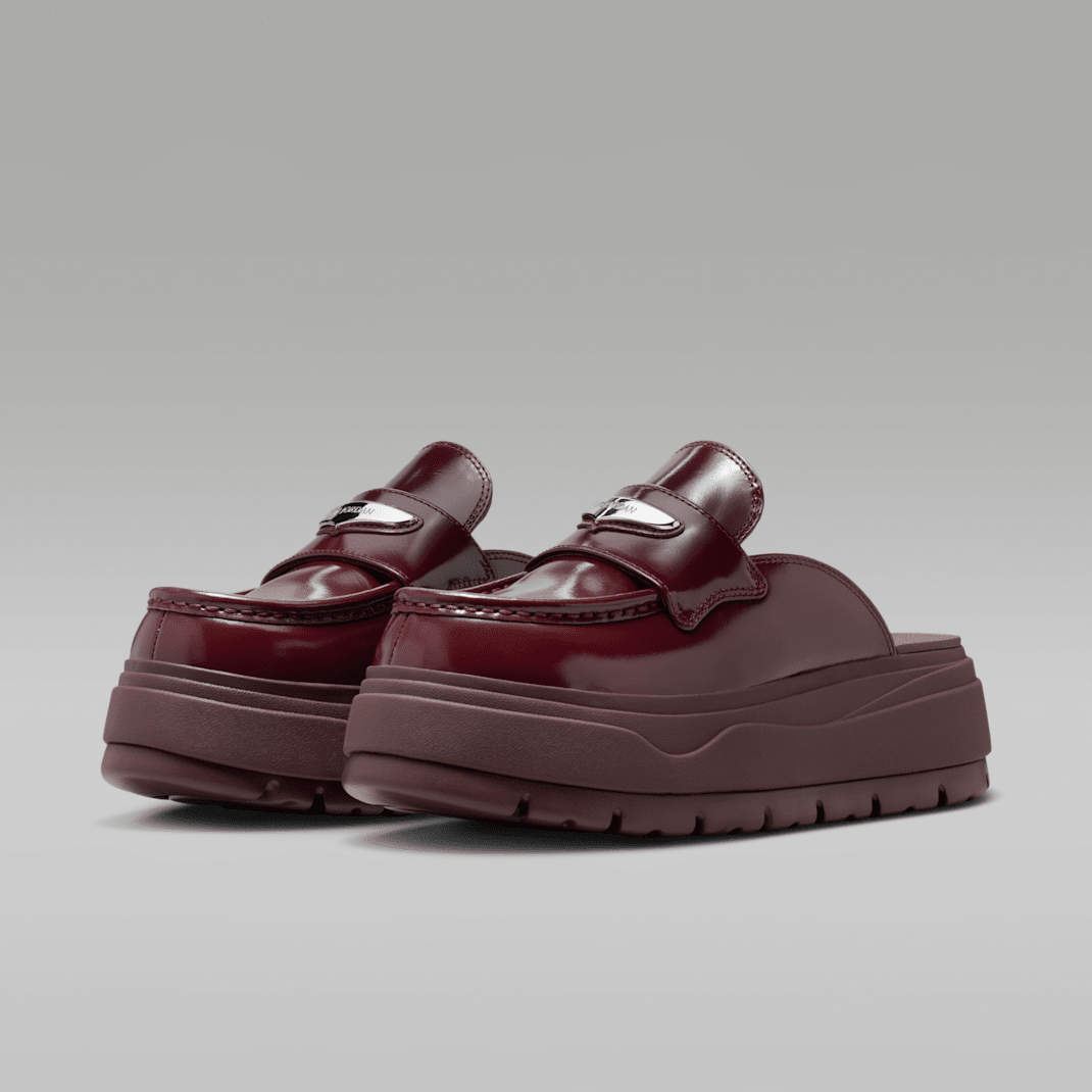 Dark Team Red/Burgundy Crush/Metallic Silver