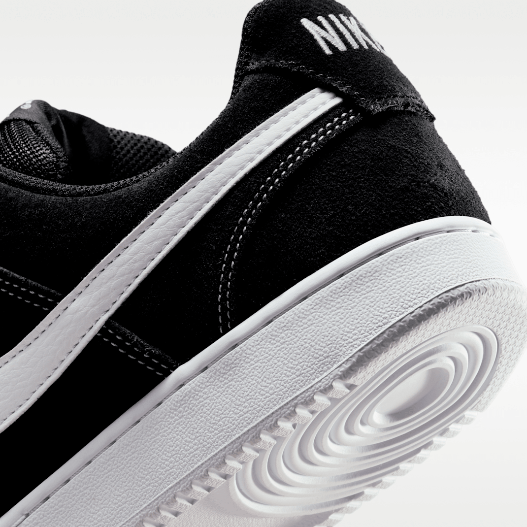 Black/White