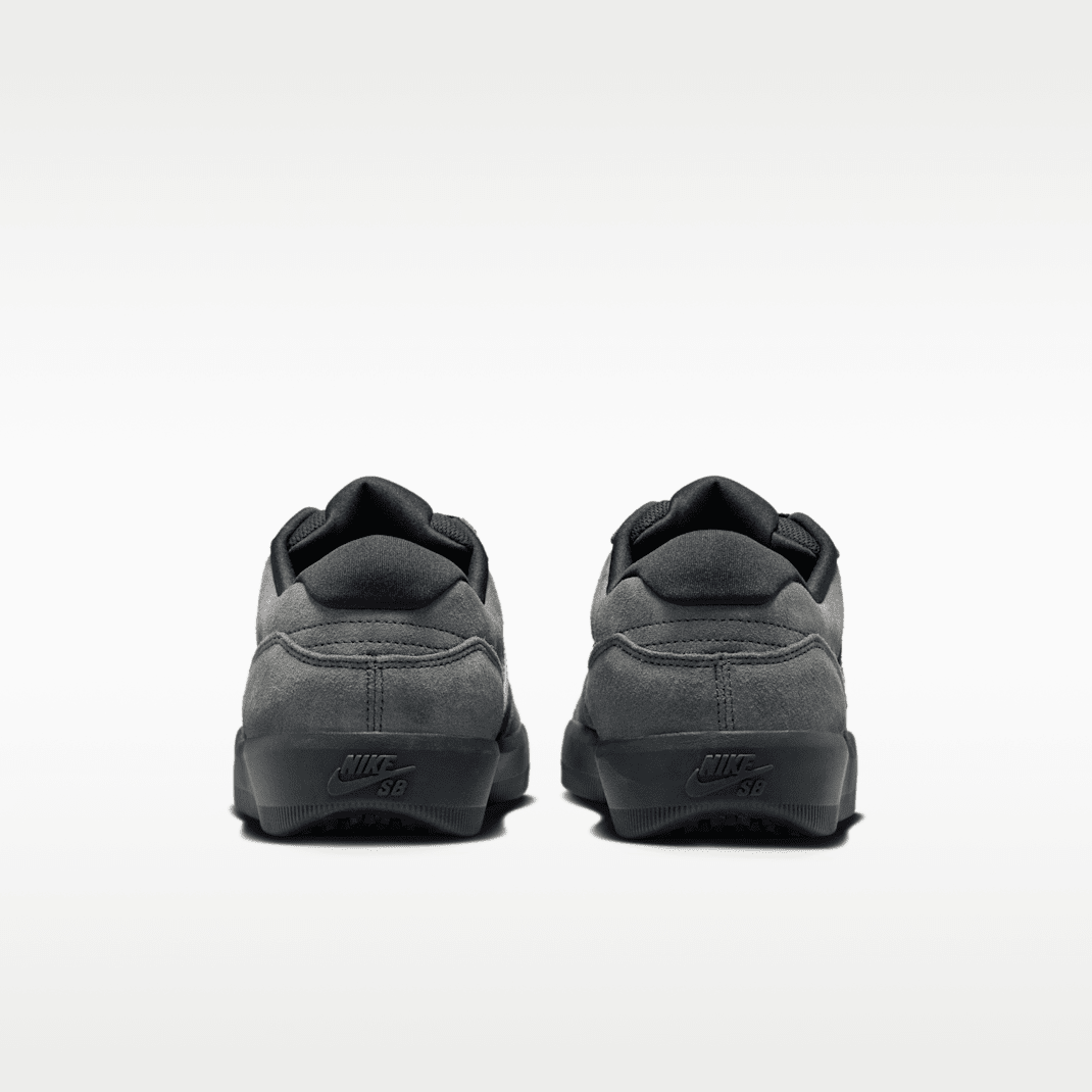 Black/Anthracite/Gym Red/Metallic Dark Grey