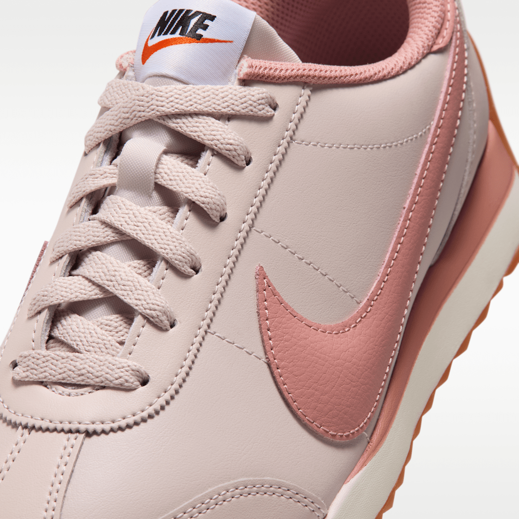 Silt Red/Gum Medium Brown/Sail/Rust Pink