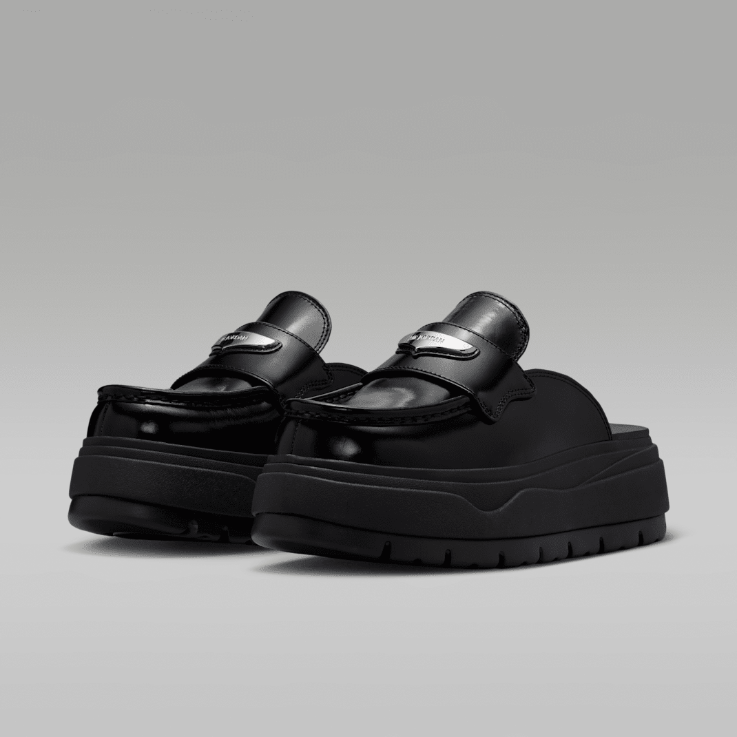 Black/Metallic Silver