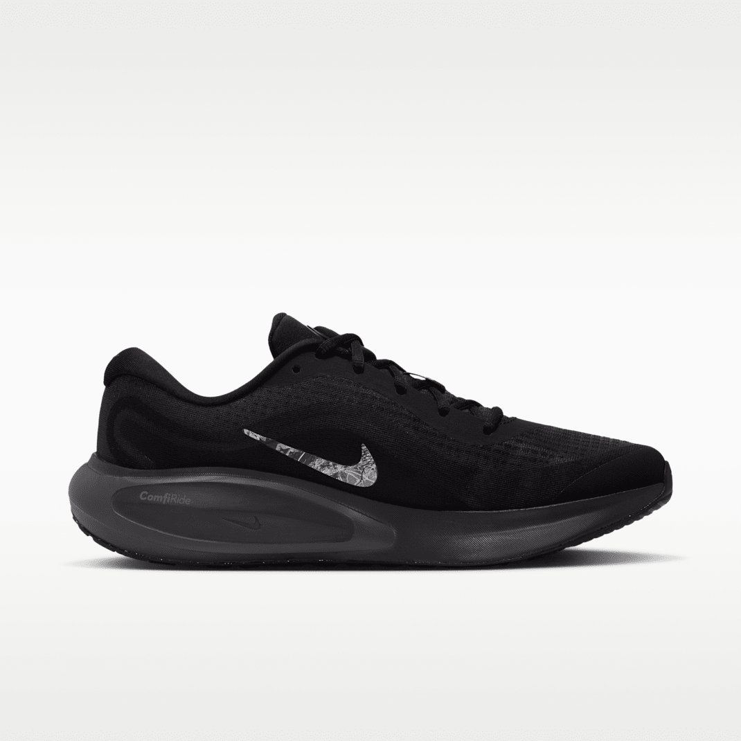 Black/Dark Smoke Grey/Iron Grey/White