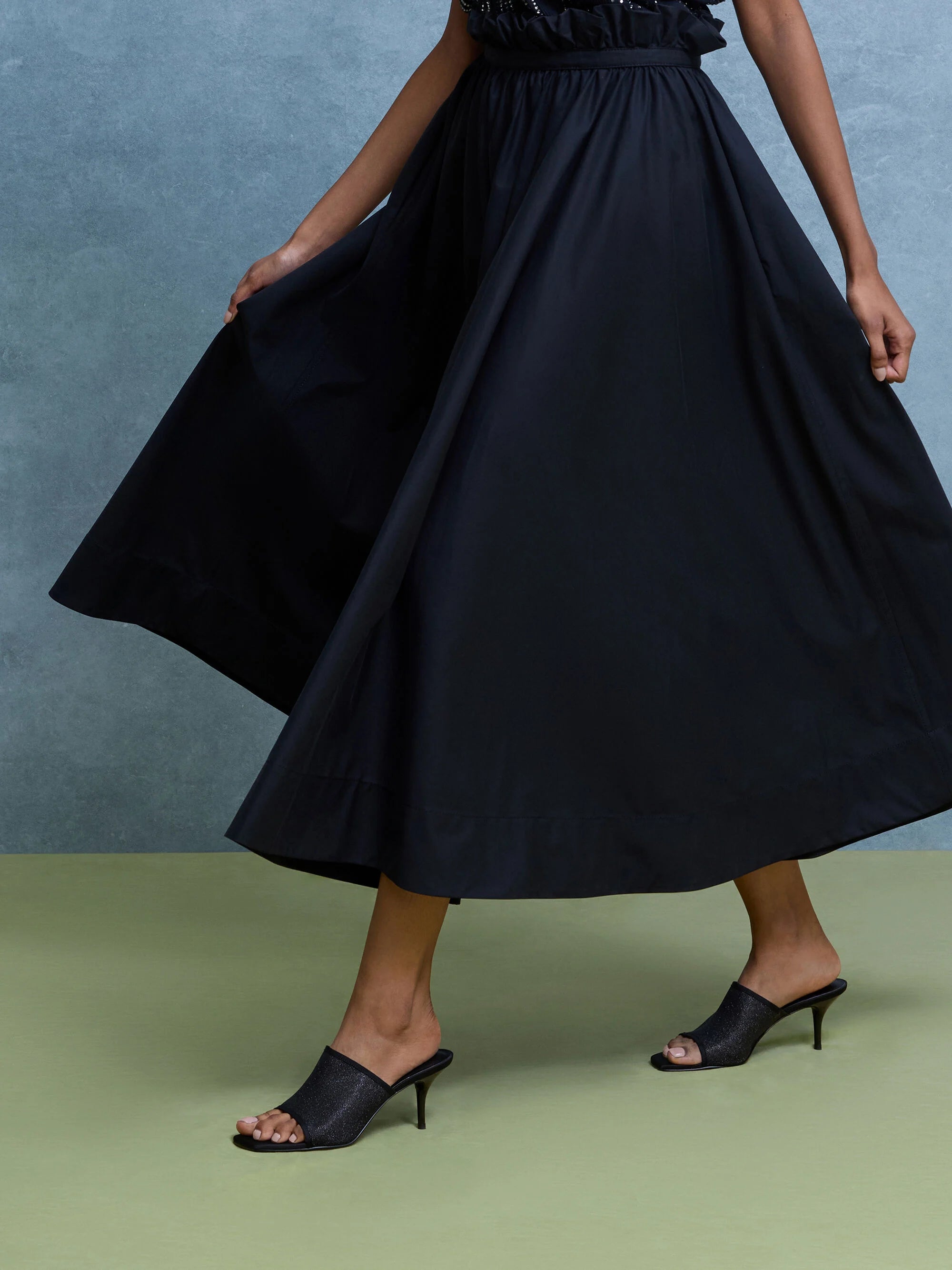Black Textured