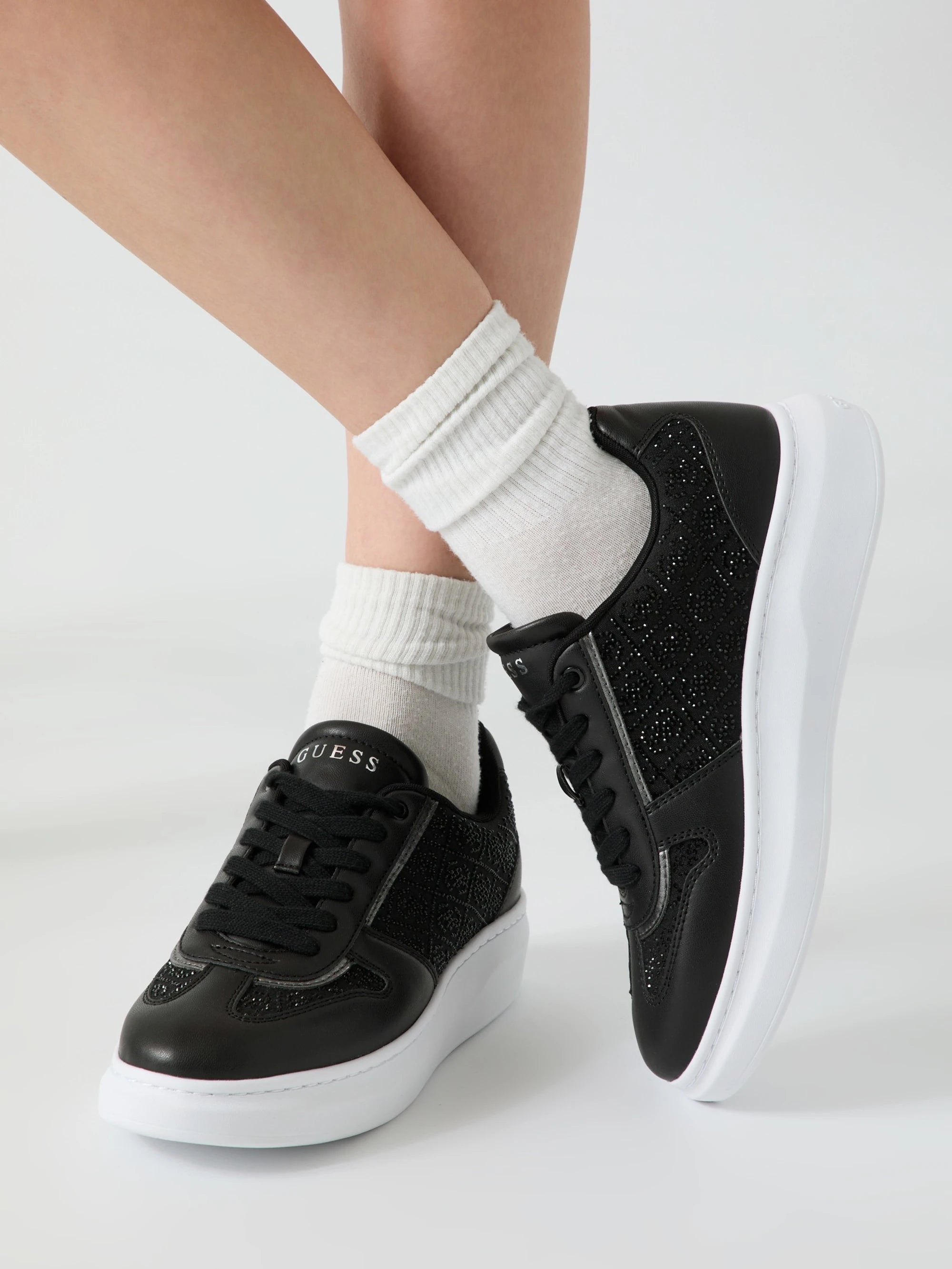 Black 001