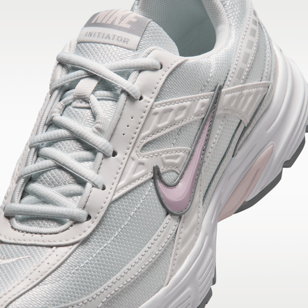 Summit White/Off White/Light Magenta/Bleached Lilac