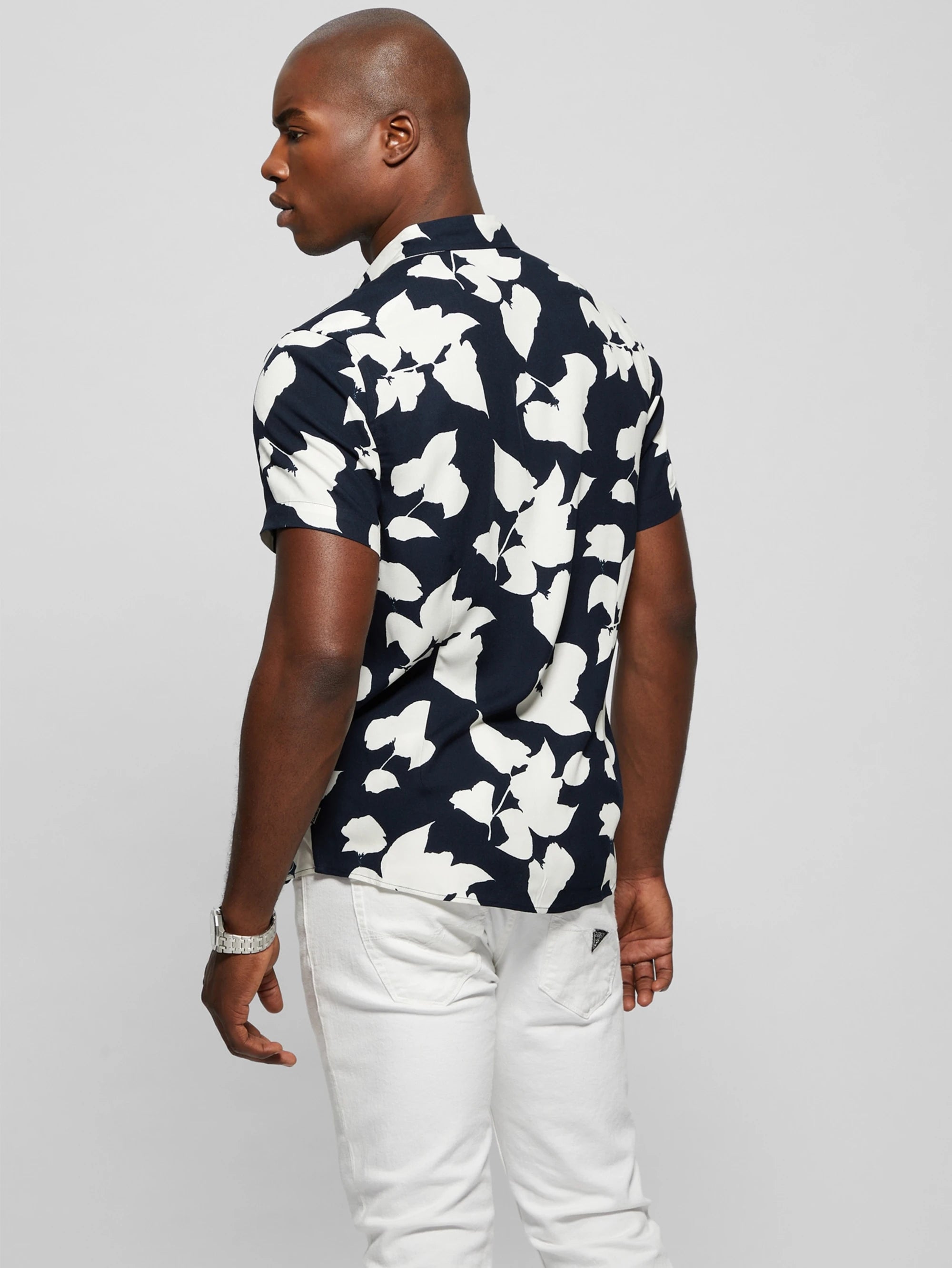 Shadow-Block Floral Smart