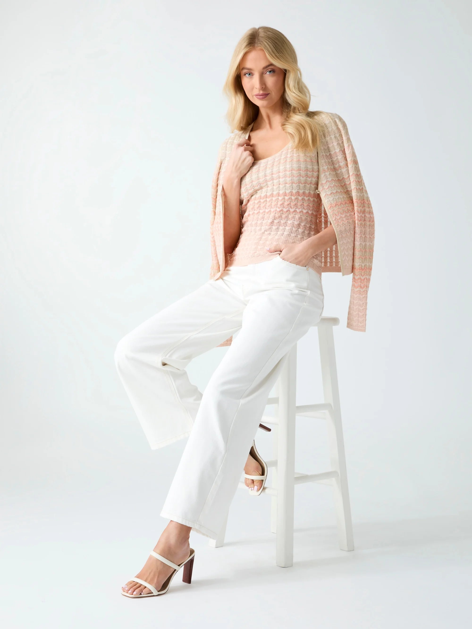 Peach Beige And Vanilla L