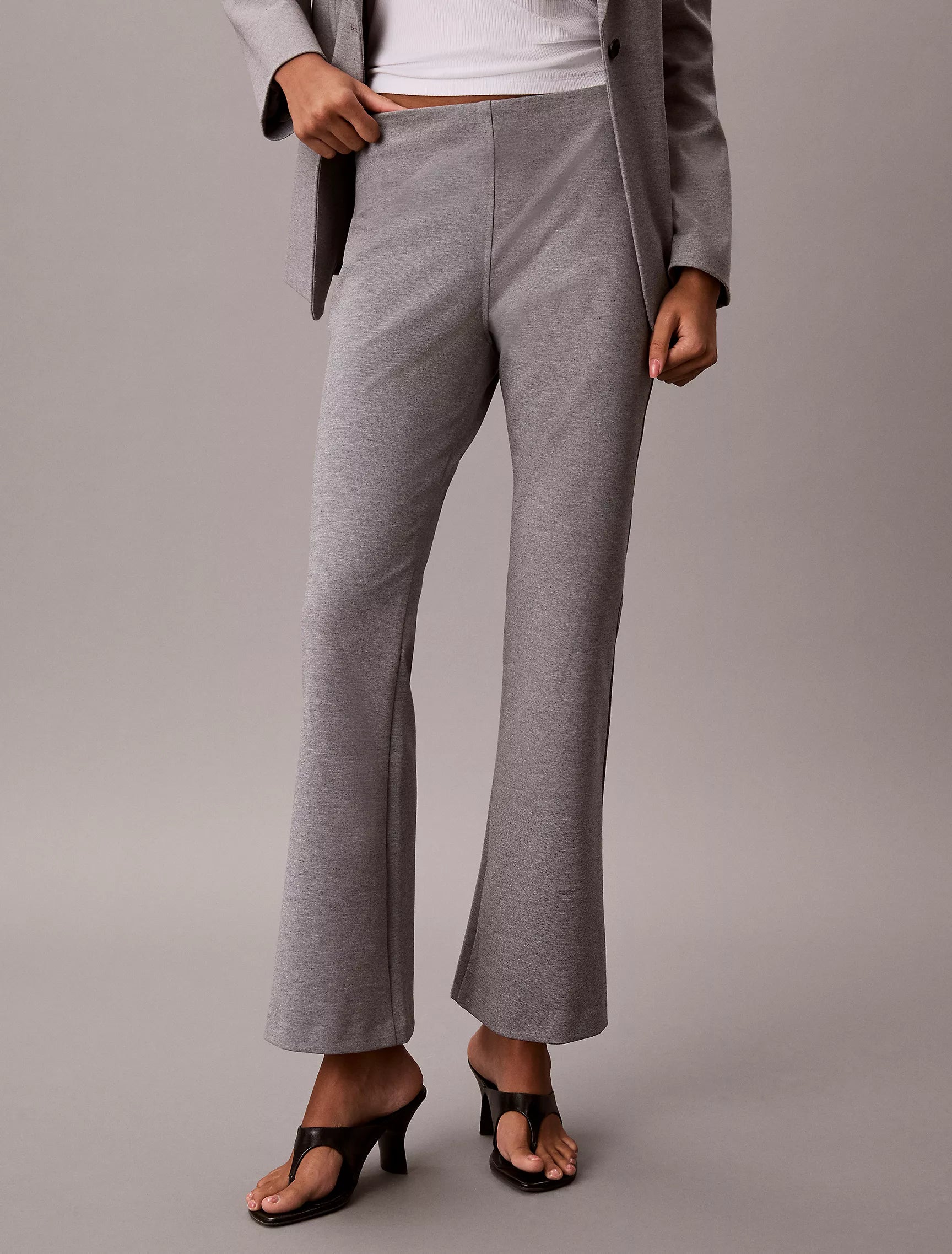 B30 Grey Heather