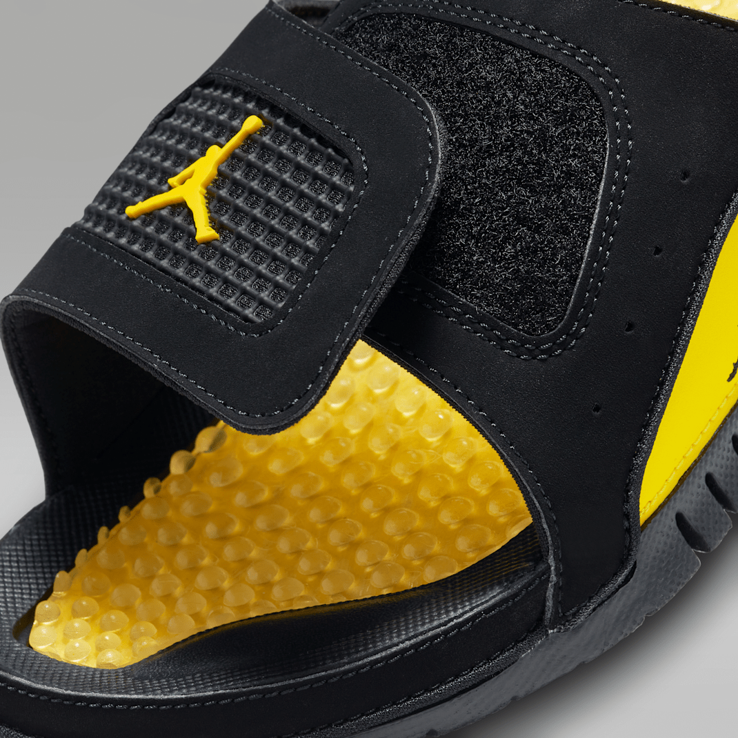 Black/Tour Yellow