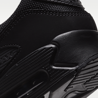 Black/Black/Black/Black