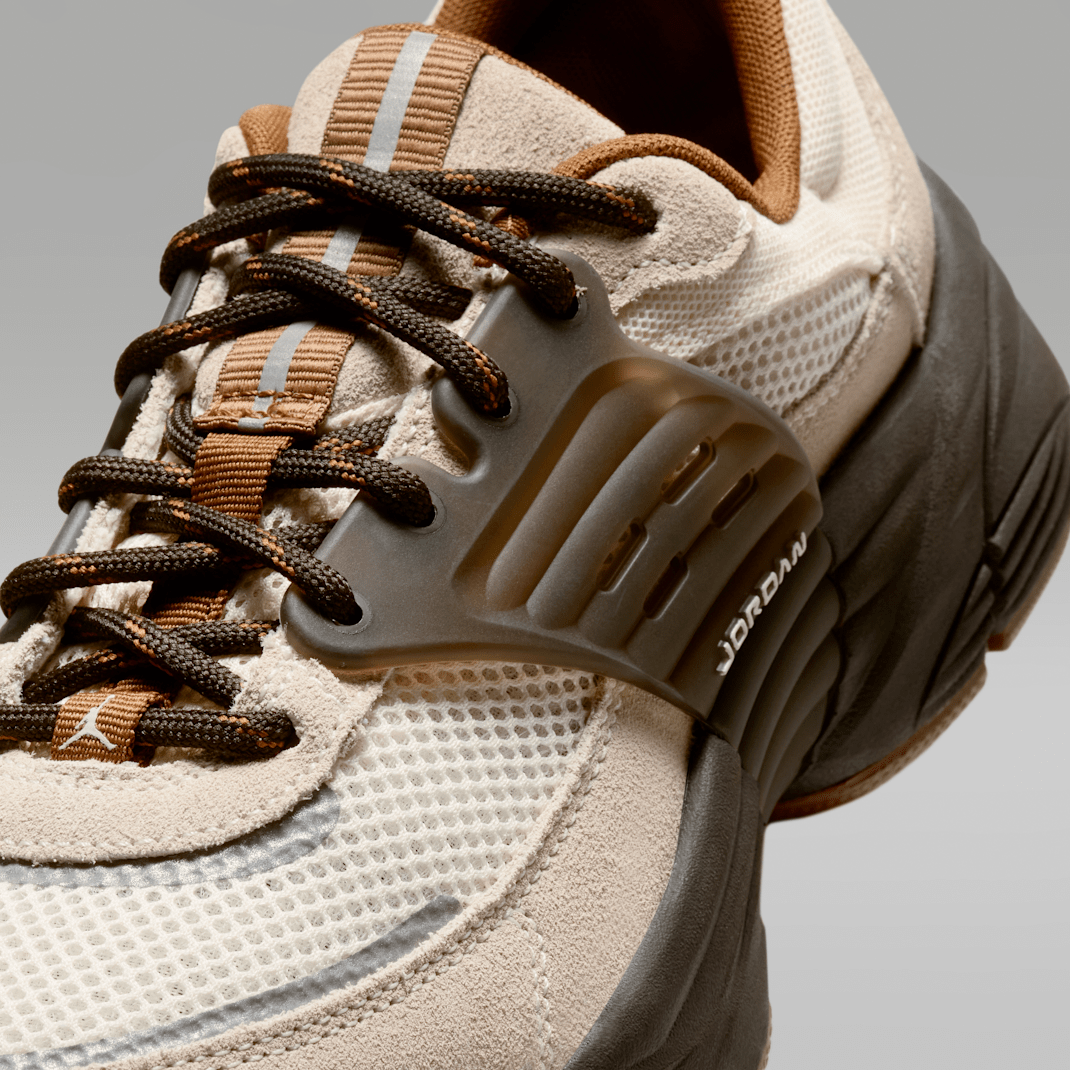 Soft Pearl/Shadow Brown/Reflective Silver/Light British Tan