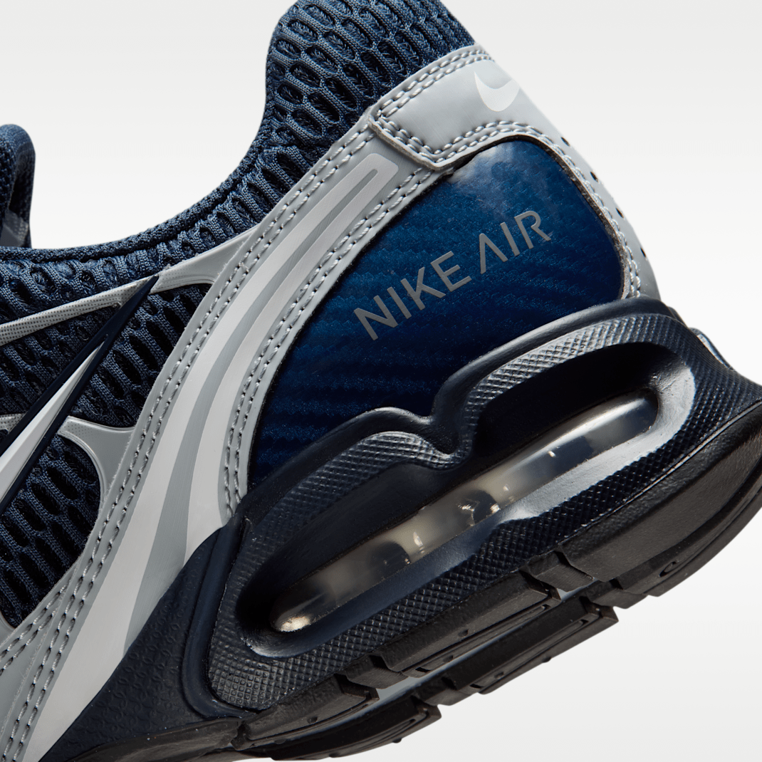 Obsidian/Wolf Grey/Dark Grey/White