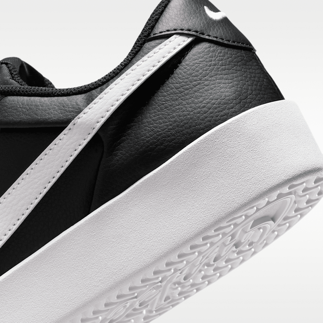 Black/White/White
