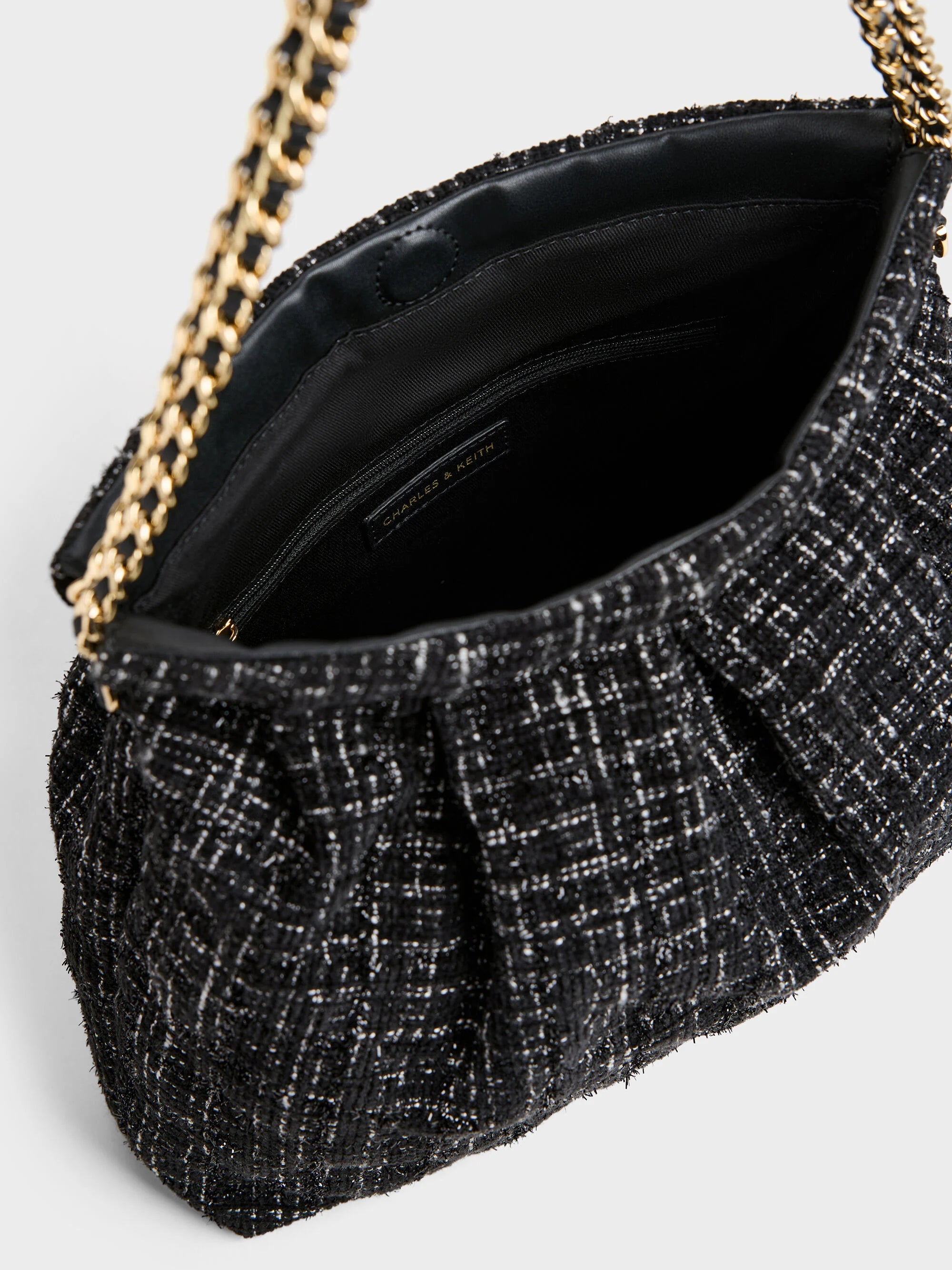 Black Tweed