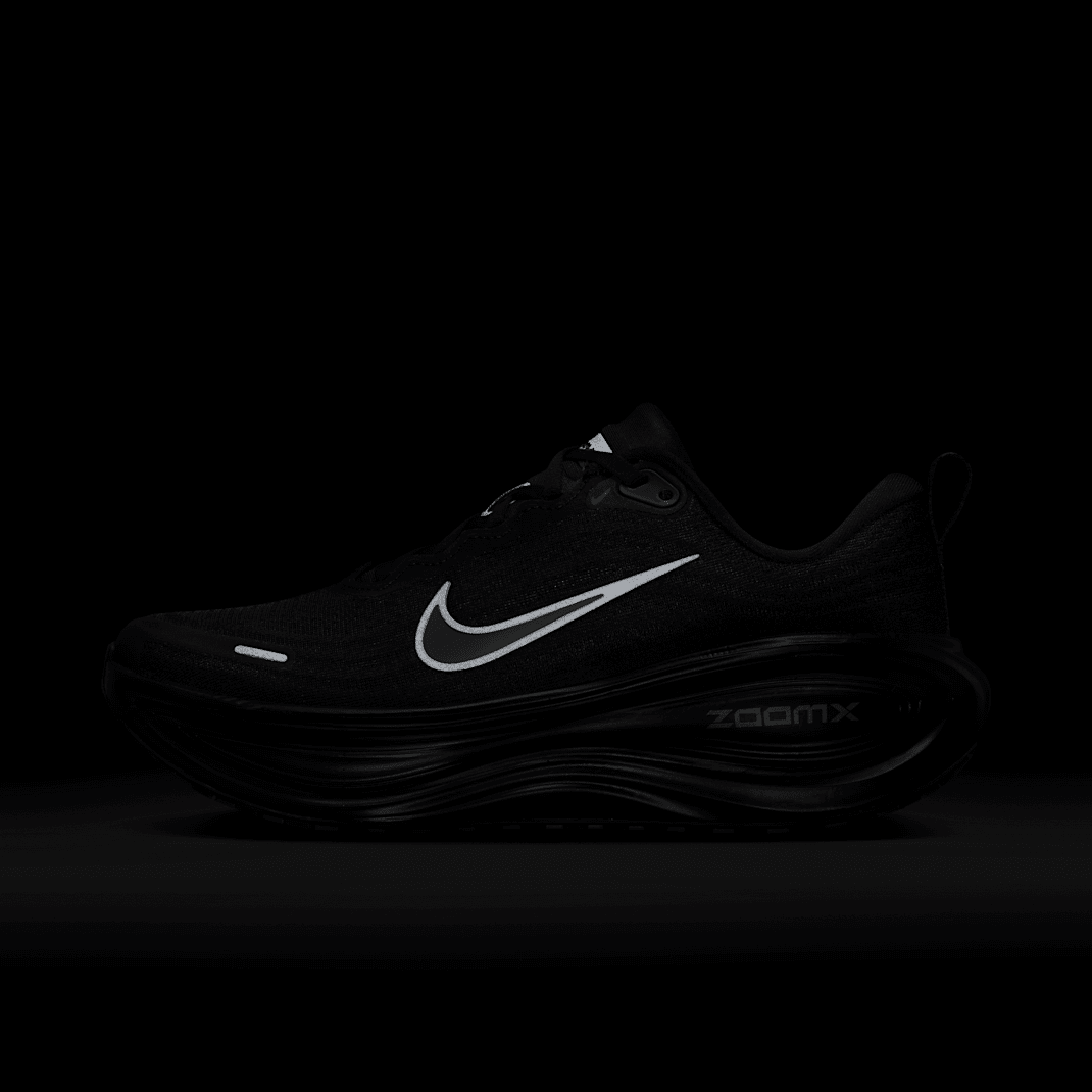 Black/Metallic Dark Grey/Cool Grey/Dark Smoke Grey