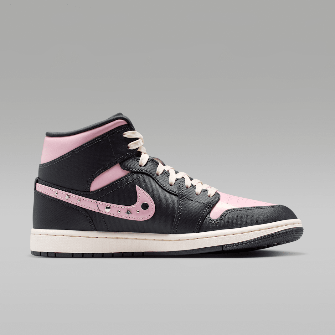 Anthracite/Iced Carmine/Coconut Milk/Metallic Silver