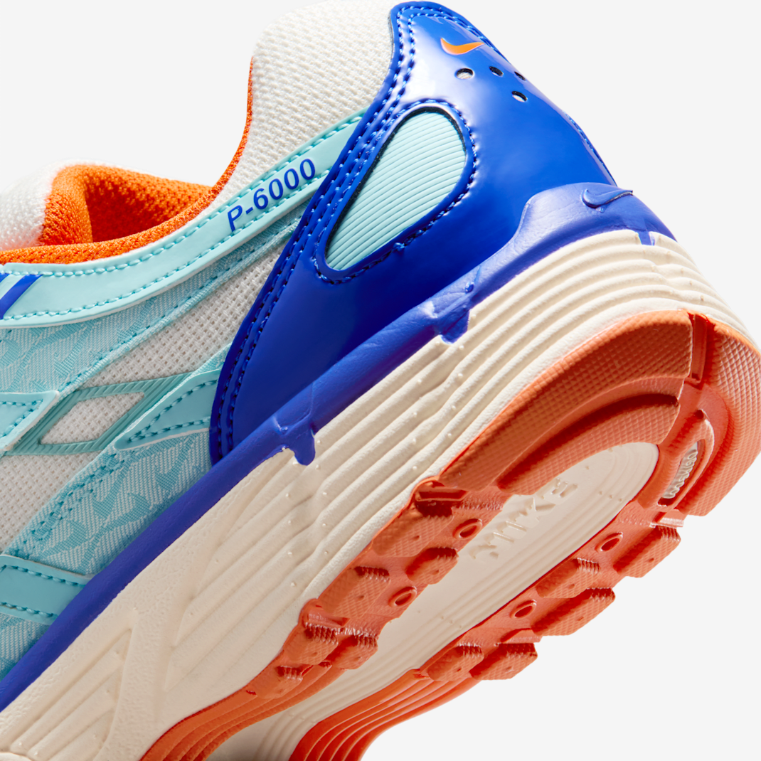 Summit White/Racer Blue/Guava Ice/Safety Orange