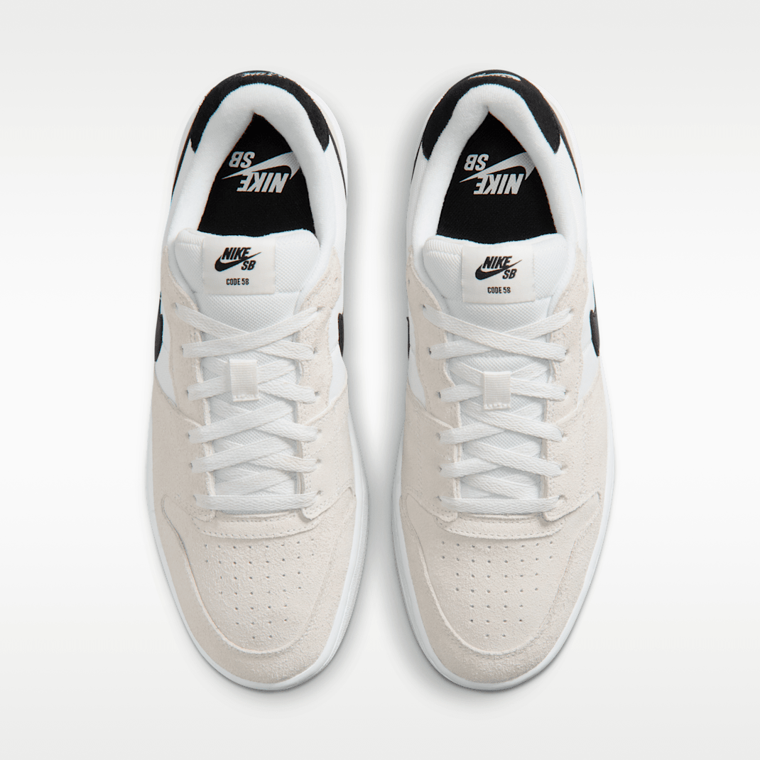 White/Summit White/Black/Black
