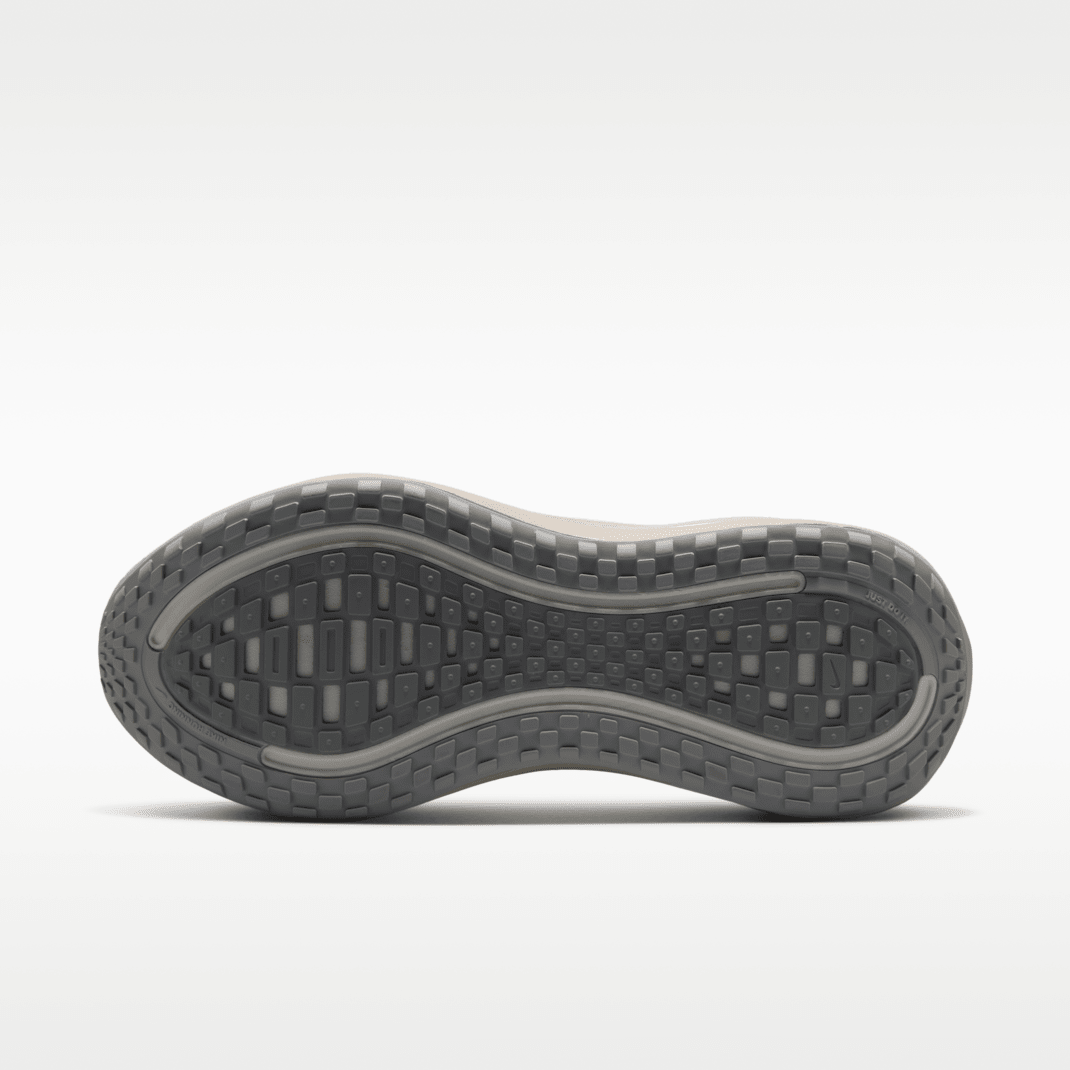Phantom/Grey Fog/Light Smoke Grey/Summit White