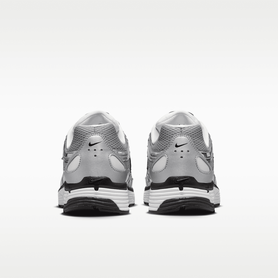 Metallic Silver/Sail/Black/Metallic Silver