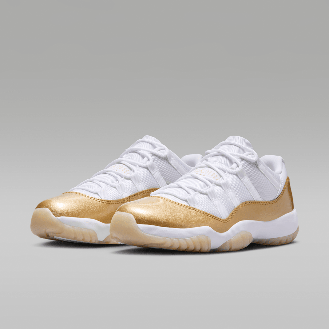 White/Team Gold/Metallic Gold 3