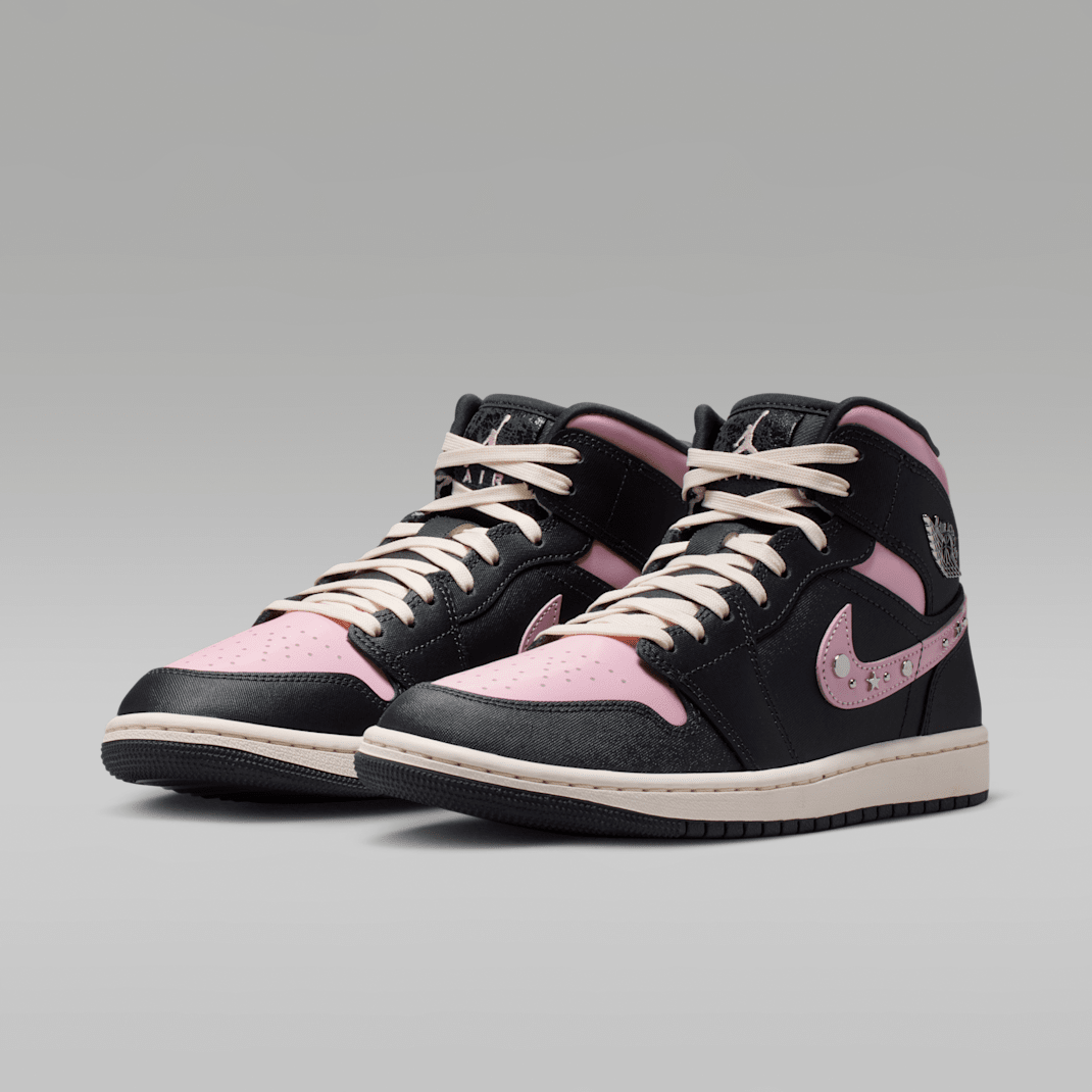 Anthracite/Iced Carmine/Coconut Milk/Metallic Silver