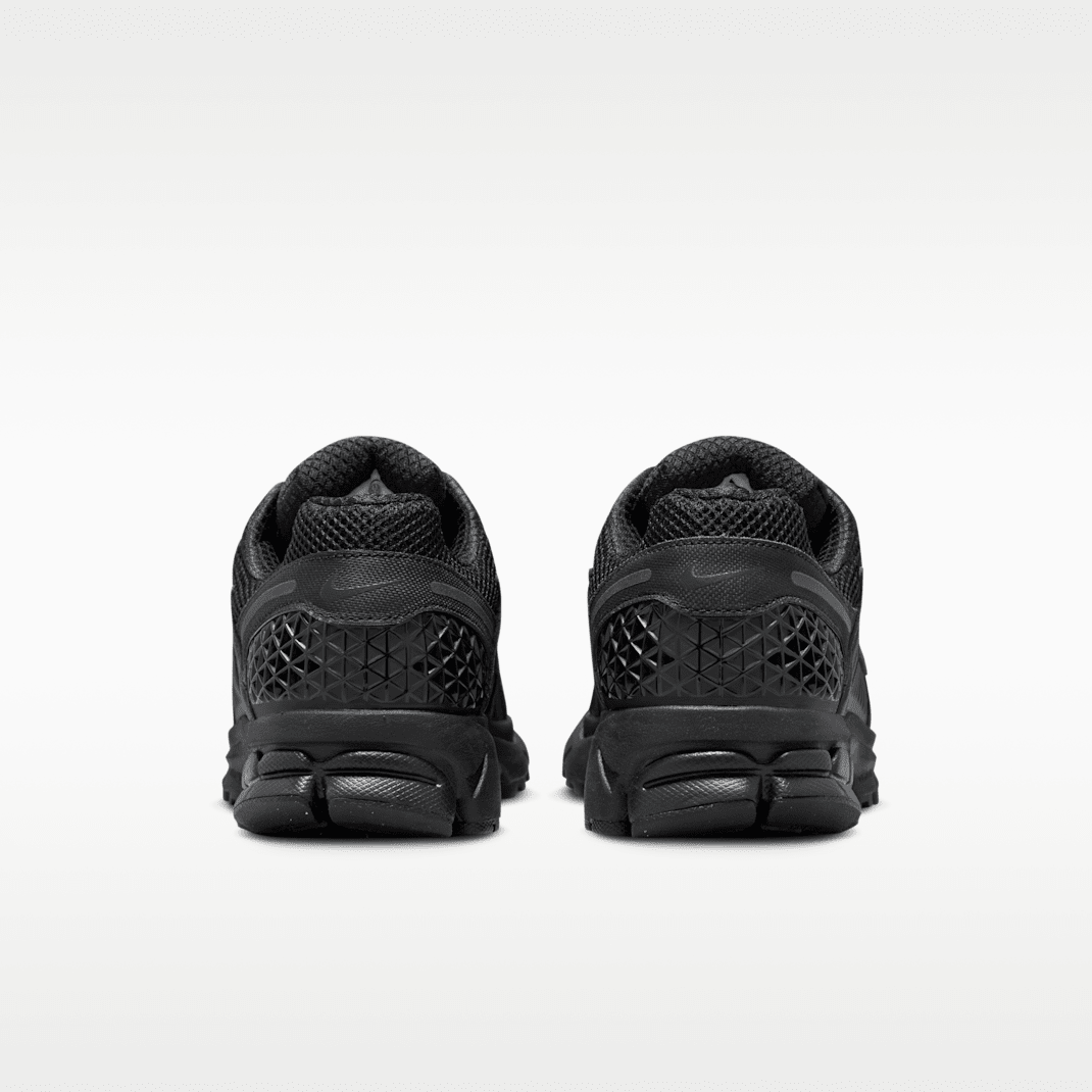 Black/Black