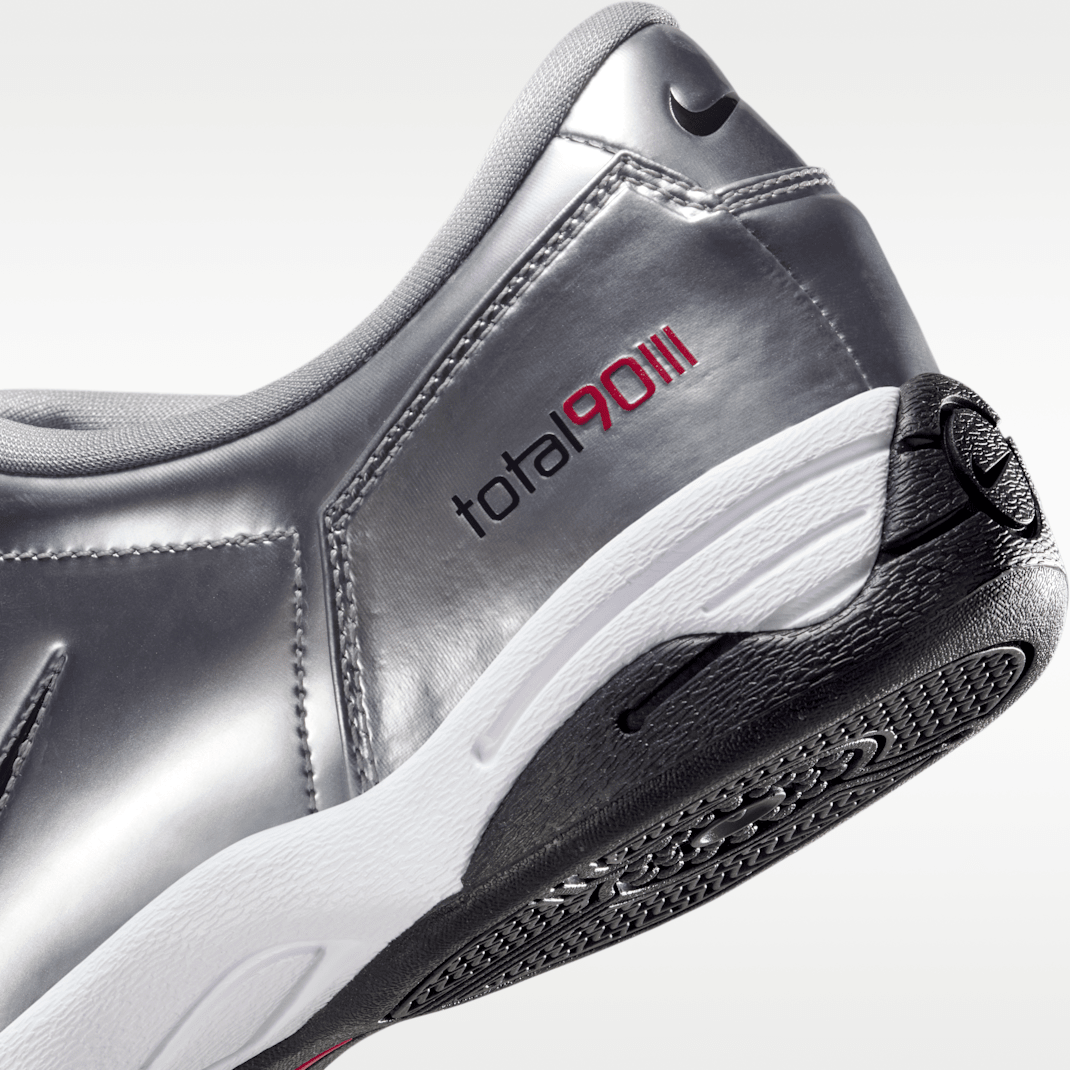Metallic Silver/University Red/Black