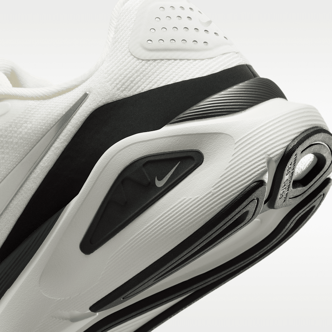 Summit White/Anthracite/Sail/Metallic Silver