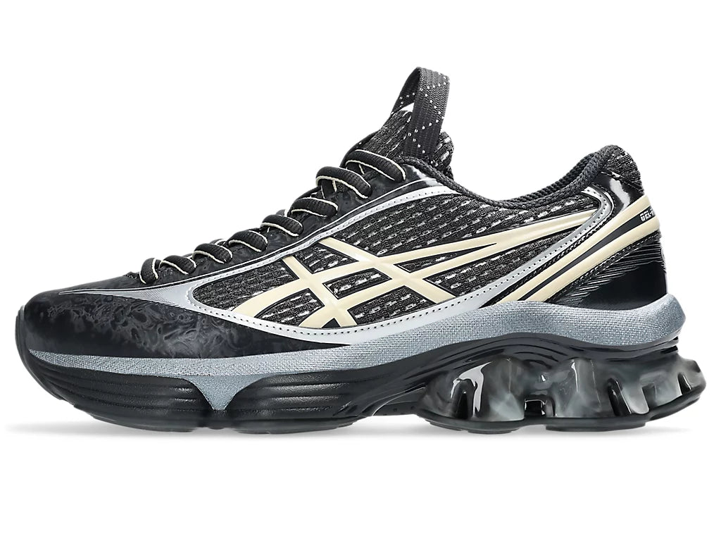Black/Vanilla