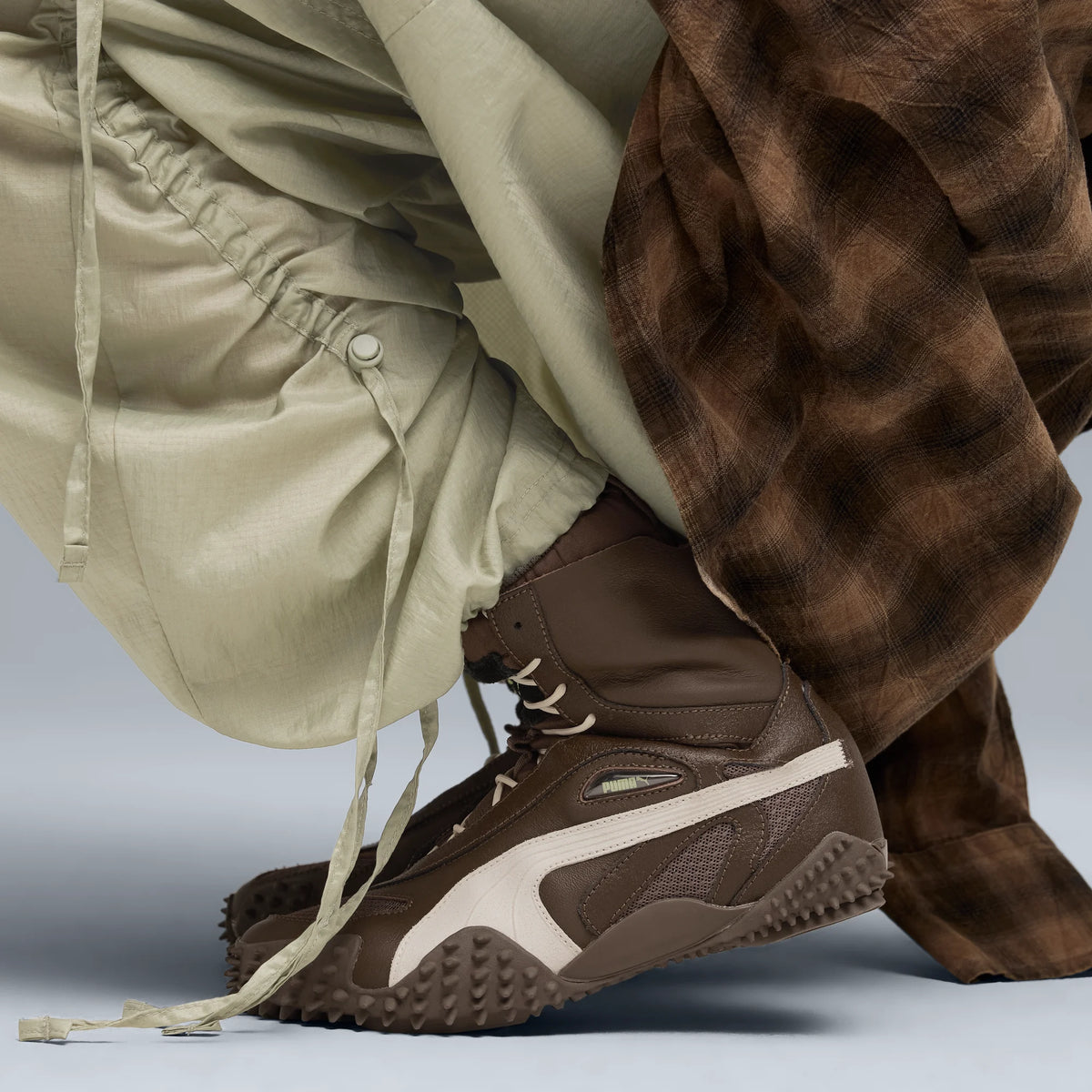 Chocolate-Alpine Snow