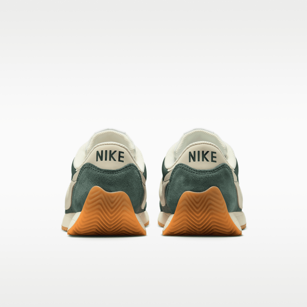 Vintage Green/Gum Light Brown/Safety Orange/Pale Ivory