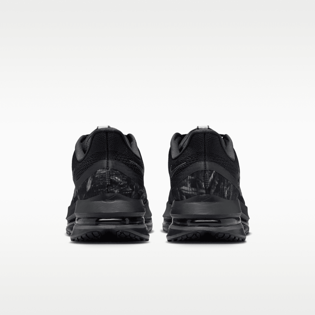 Off Noir/Black/Iron Grey/Metallic Dark Grey