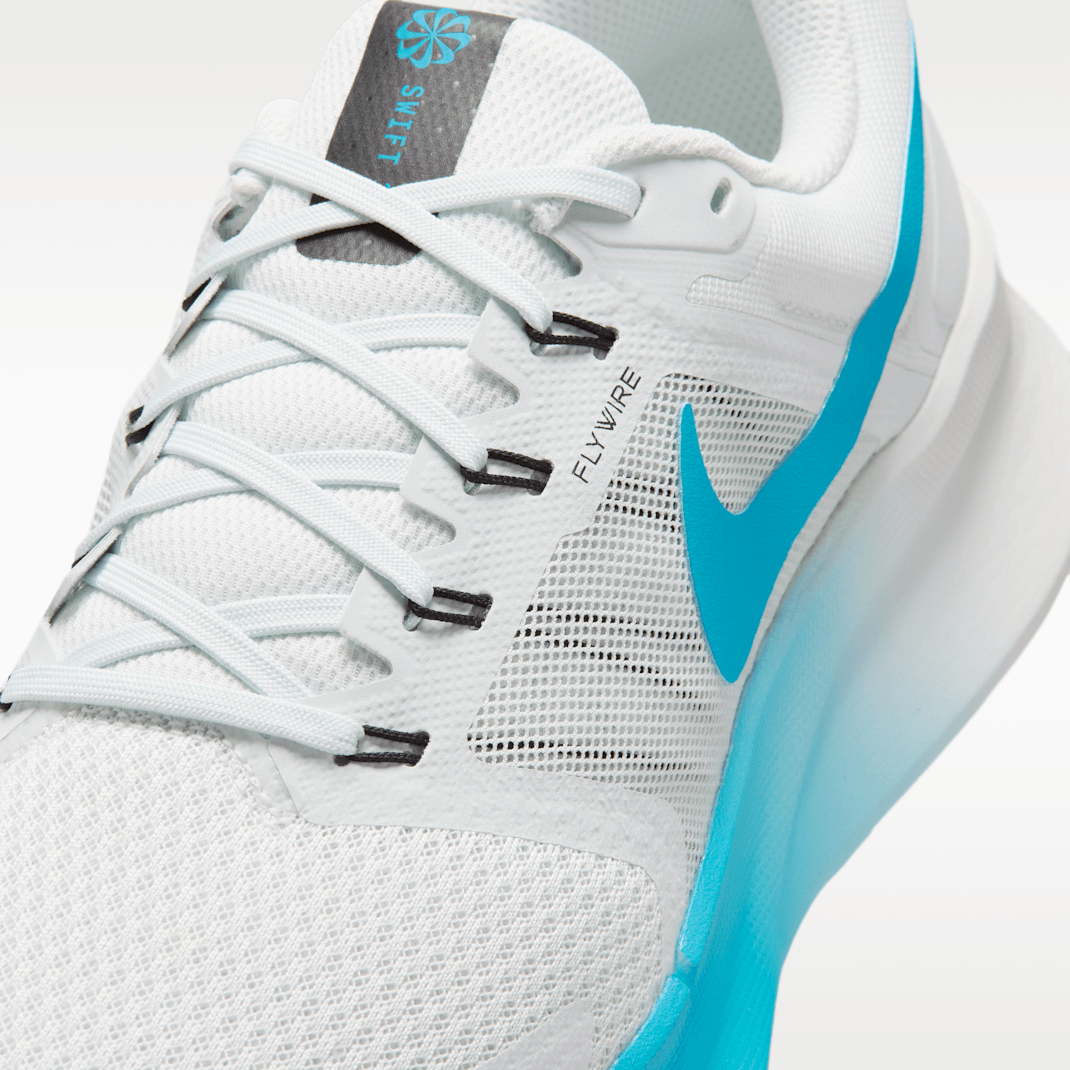 Off White/Black/Light Current Blue
