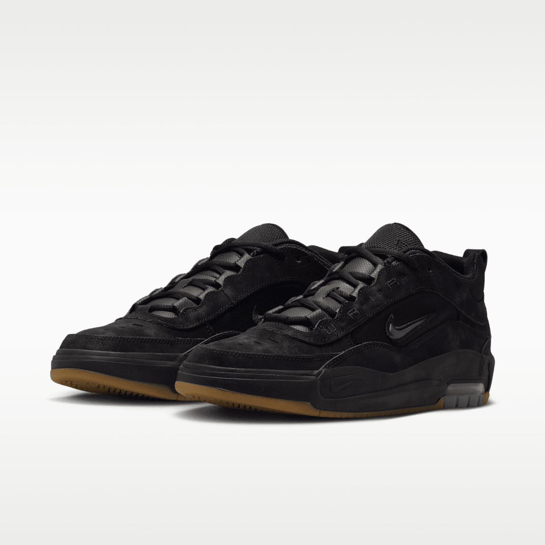 Black/Black/Black/Black