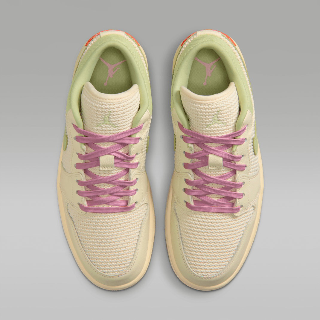 Sail/Olive Aura/Pearl White/Iced Carmine