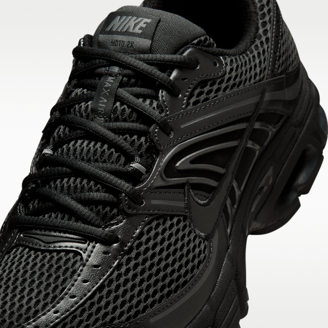 Black/Metallic Dark Grey/Dark Smoke Grey