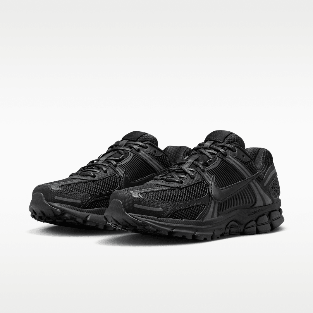 Black/Black