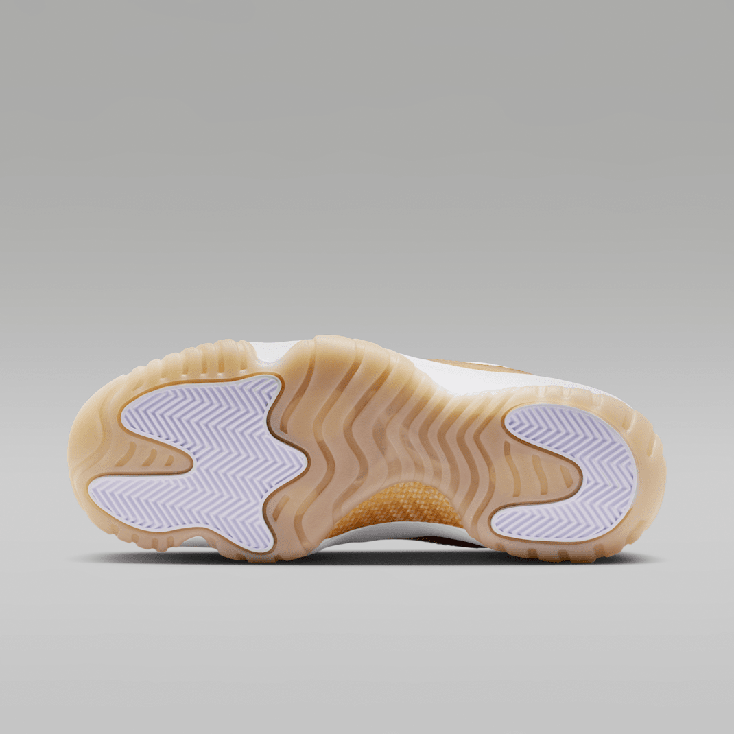 White/Team Gold/Metallic Gold 3